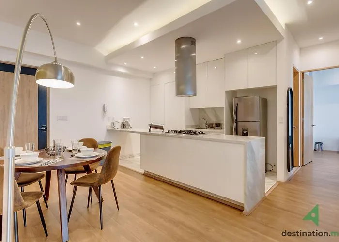 Lovely & Spacious With Pool & Gym In La Condesa - Icon Mexico City